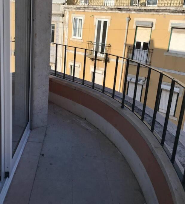 Cosy 2 Bedrooms Apartment In Arroios - Ssl 3A Lisboa Eksteriør billede